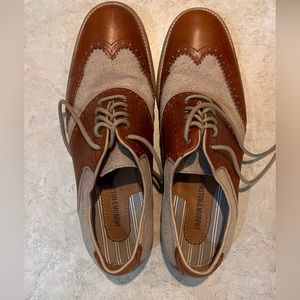 Men’s Johnston & Murphy shoes
